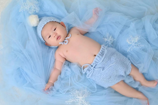 安达宝宝大便黄白色